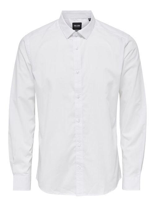 22015472/White