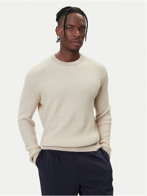 VANISE PASADENA / QU