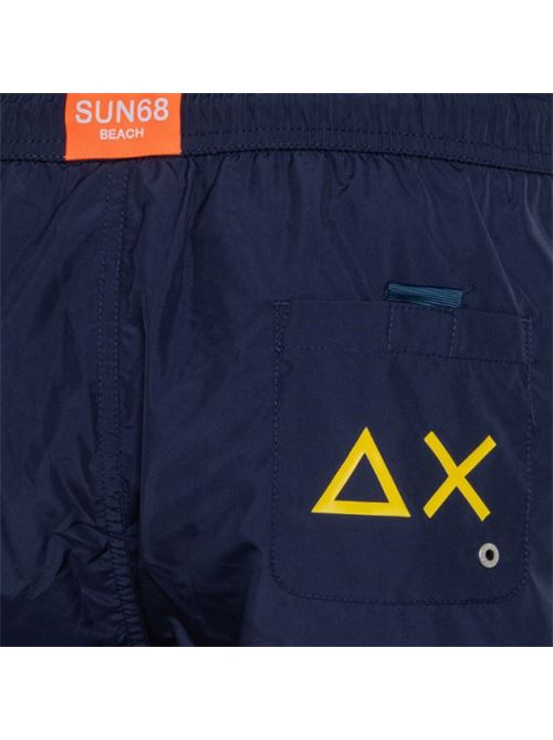  SUN68 | H32103/07