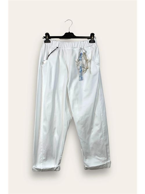 Pantalone baggy con gadget portachiavi LOVEme | VA-12570/Bianco
