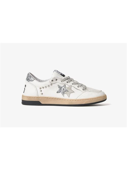 SNEAKERS WEEK STAR BIANCO/ARGENTO CON BORCHIE 2STAR | 2SD5028/064