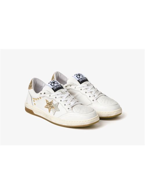 SNEAKERS WEEK STAR BIANCO/ORO CON BORCHIE 2STAR | 2SD5029/074