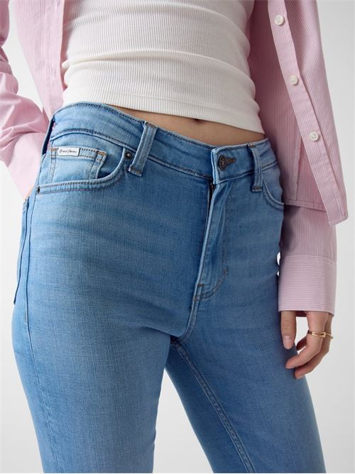  GUESS | W5YA92D7043/IGHD