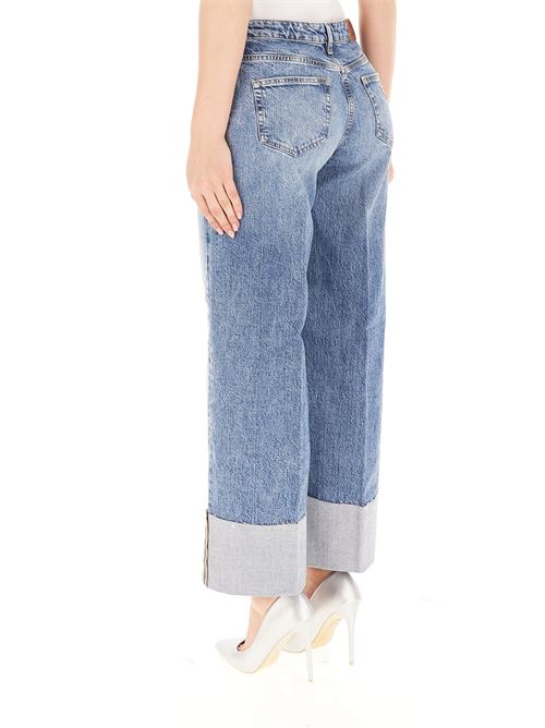  GUESS | W6RA2BD5M5M/GVMU